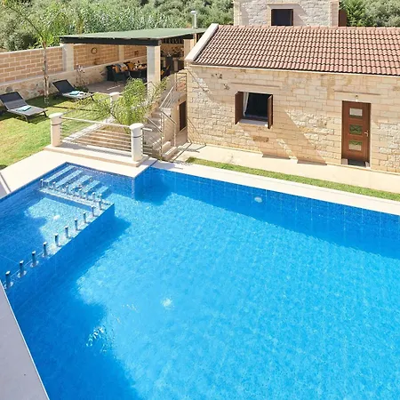 Willa Sunaktis Luxury