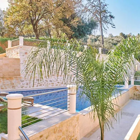 Sunaktis Luxury Вилла *