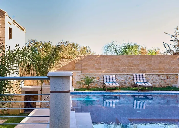 Sunaktis Luxury Villa *