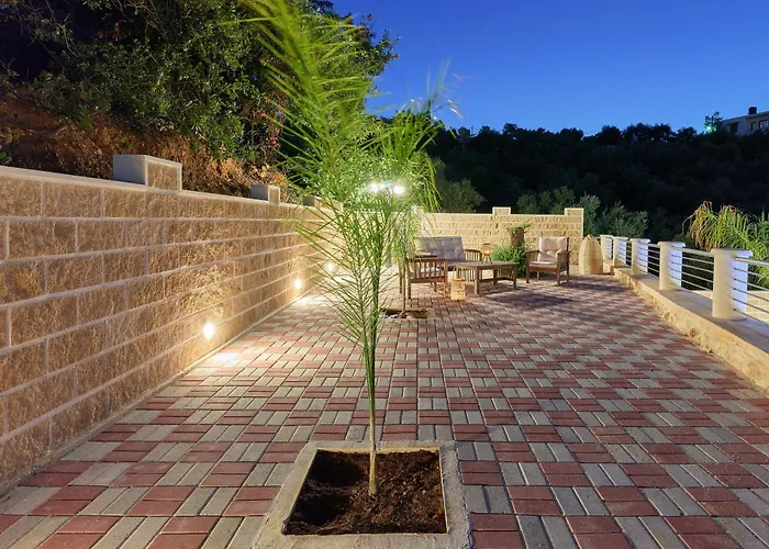 Villa Sunaktis Luxury