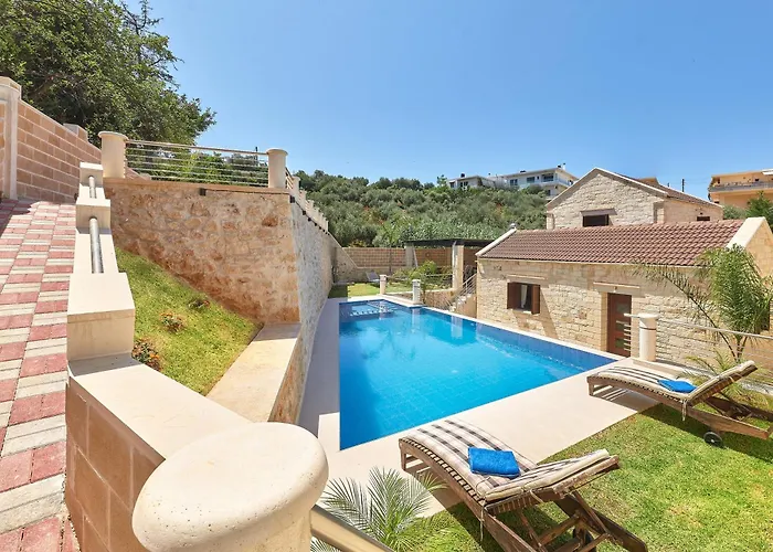 Sunaktis Luxury Villa