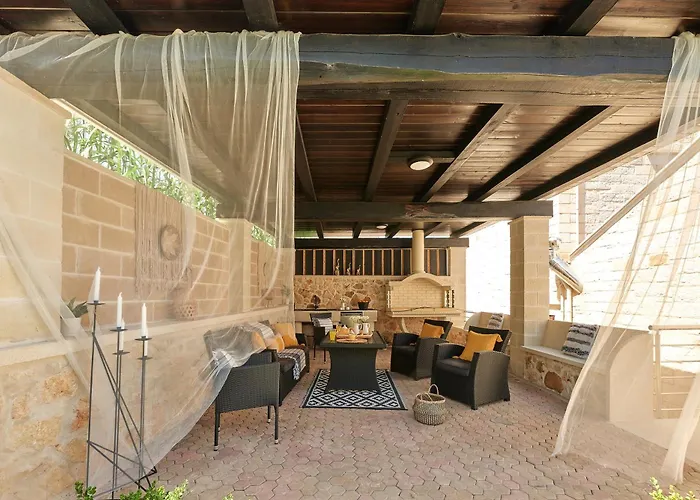 Villa Sunaktis Luxury